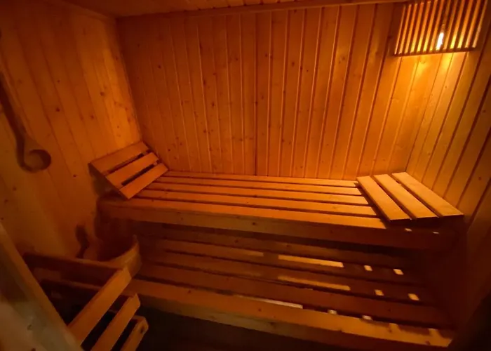 Apartment Avec Sauna Et Jacuzzi Saint-Raphael (Var)